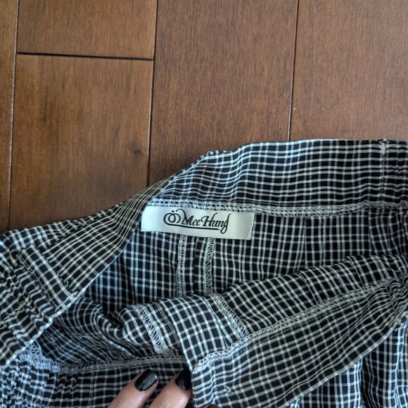 DITSY PLAID VINTAGE BLACK AND WHITE TROUSER SHORTS - Picture 2 of 3